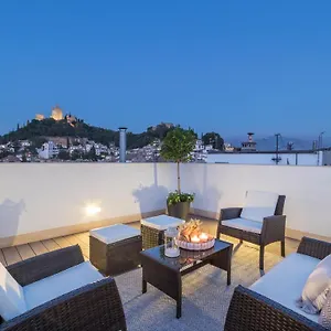Chezmoihomes Luxury Plaza Nueva Penthouse Grenade
